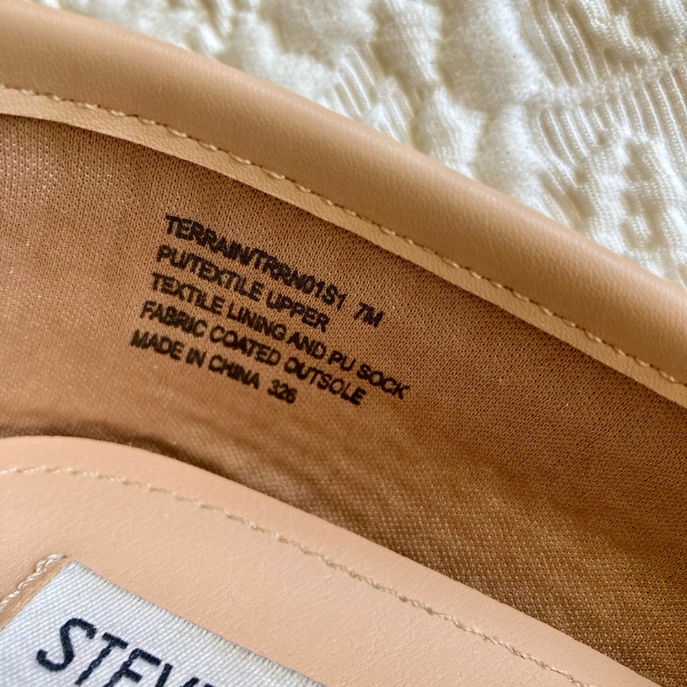 Steve Madden Tan Chain Loafers Flats - Picture 7 of 13